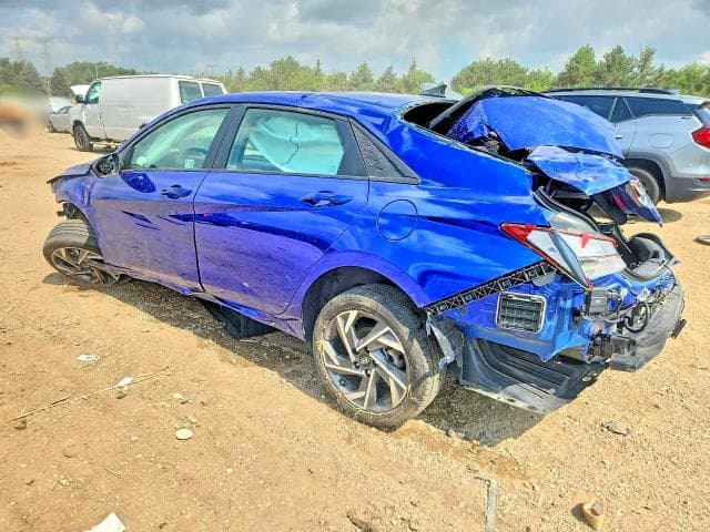 2025 HYUNDAI ELANTRA SEL SPORT 2