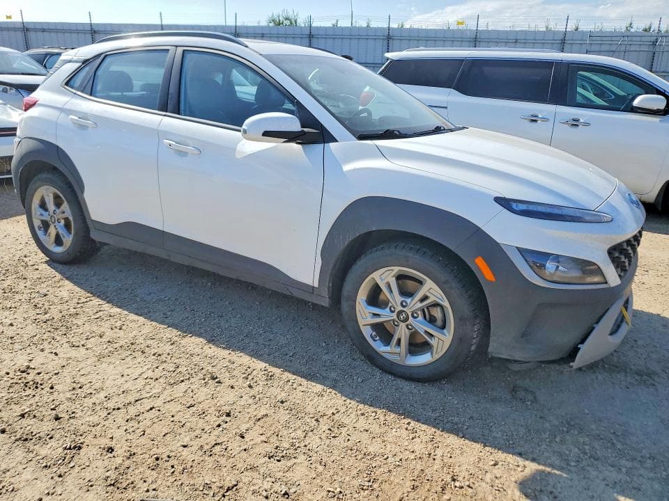 2023 HYUNDAI KONA SEL 4