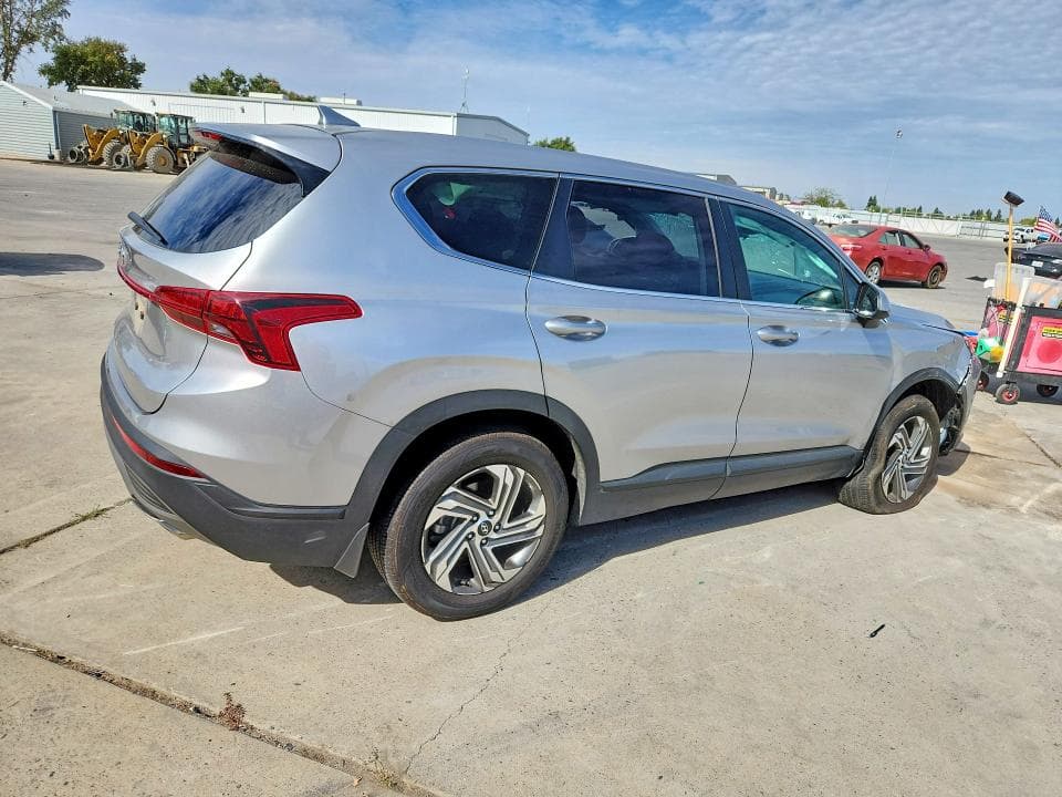 2023 HYUNDAI SANTA FE SE 3