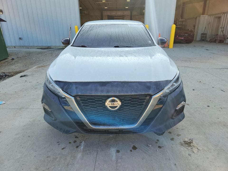 2019 NISSAN ALTIMA SR 5