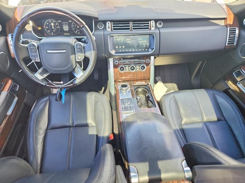 2017 LAND ROVER RANGE ROVER 8