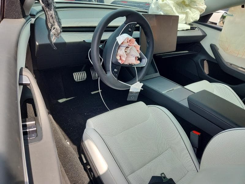 2026 TESLA MODEL 3 8