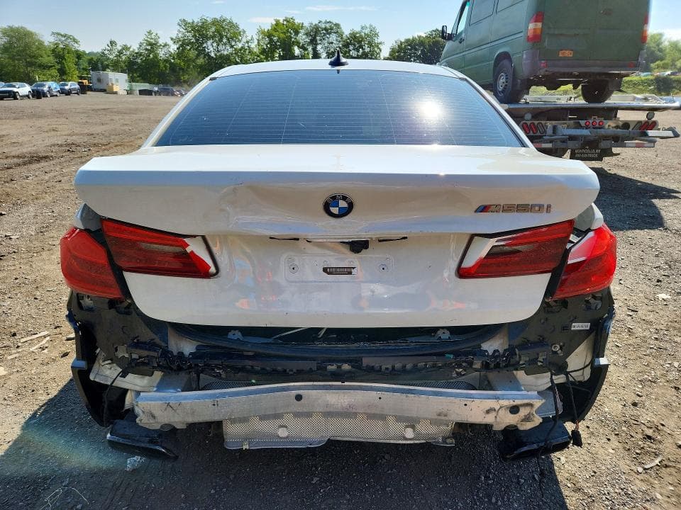 2019 BMW M550XI 6