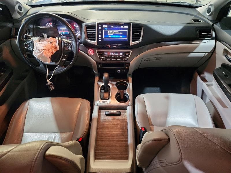 2017 HONDA PILOT EXL 8