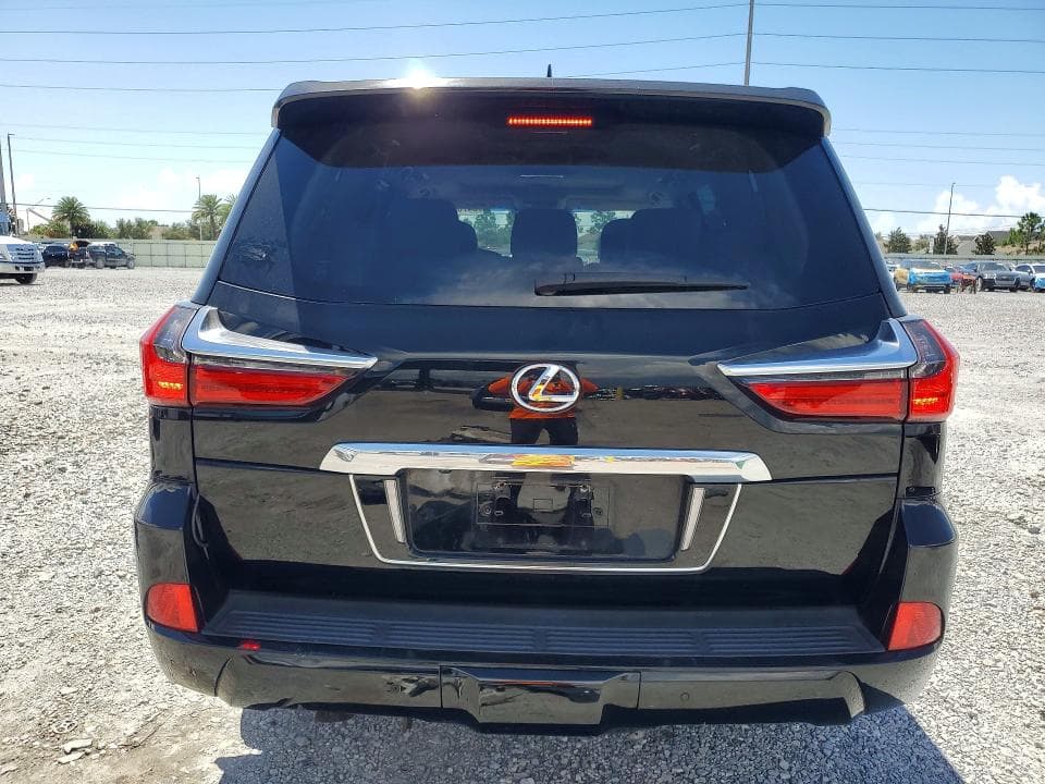 2018 LEXUS LX 570 6