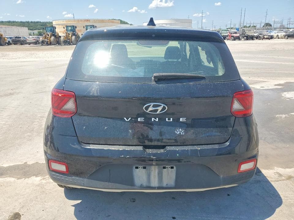 2020 HYUNDAI VENUE SE 6