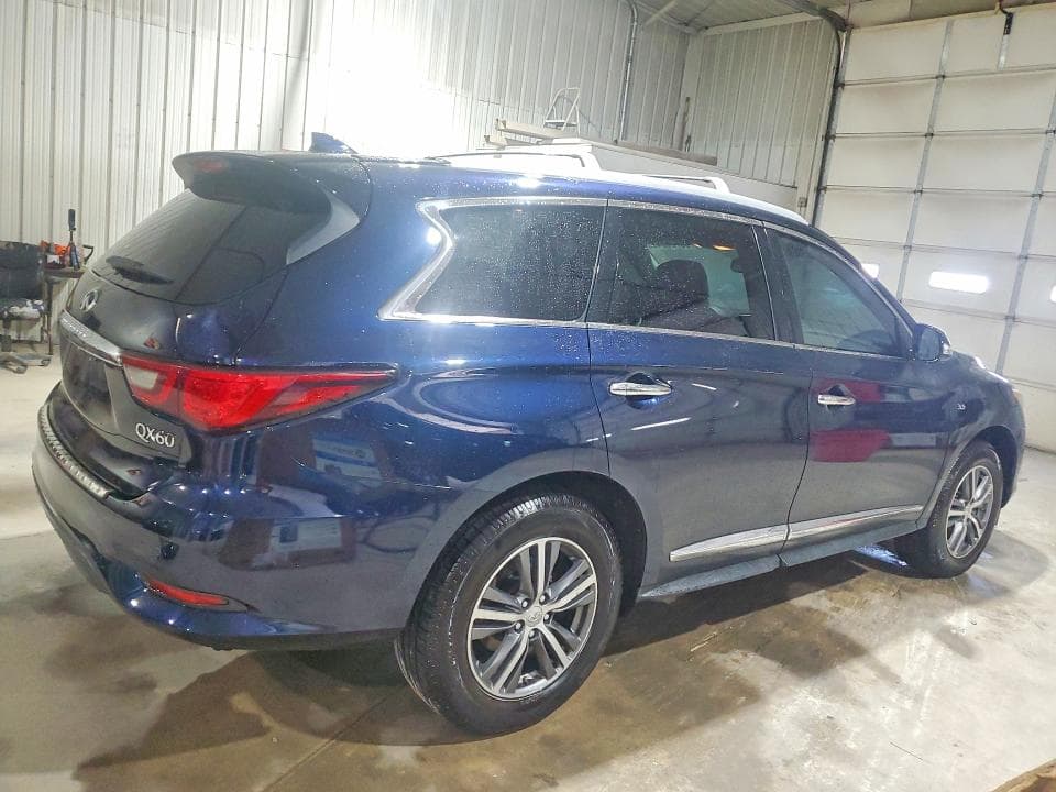 2018 INFINITI QX60 BASE 3