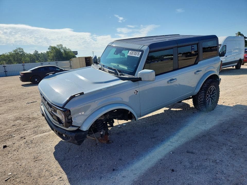 2024 FORD BRONCO OUTER BANKS - 1