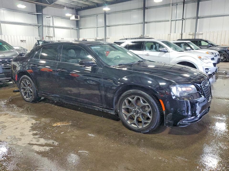 2018 CHRYSLER 300 S 4