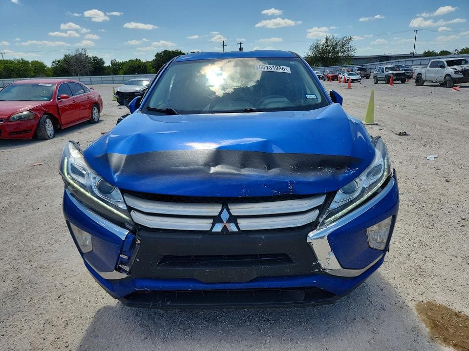2020 MITSUBISHI ECLIPSE CROSS ES 5