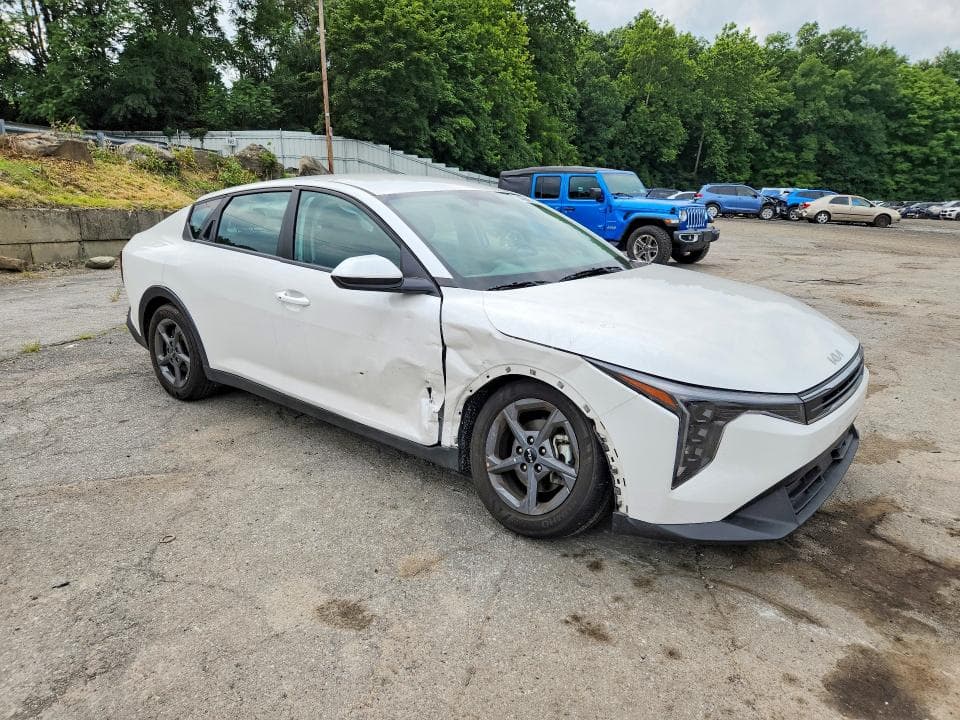 2025 KIA K4 LXS 4