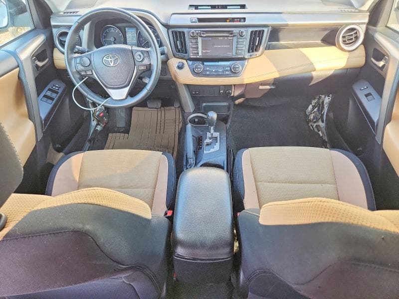 2018 TOYOTA RAV4 XLE 8