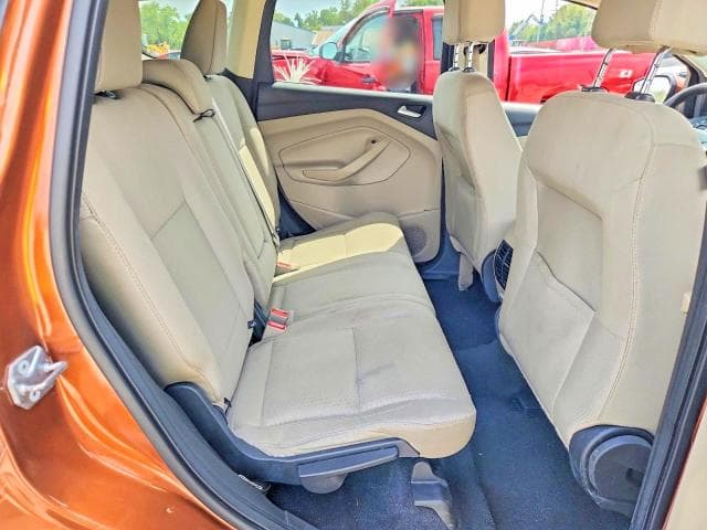 2017 FORD ESCAPE SE 11