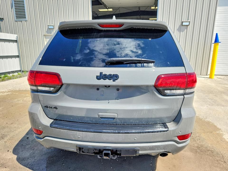 2020 JEEP GRAND CHEROKEE LAREDO 6