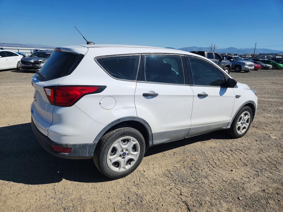 2019 FORD ESCAPE S 3