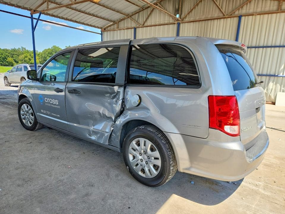 2019 DODGE GRAND CARAVAN SE 2