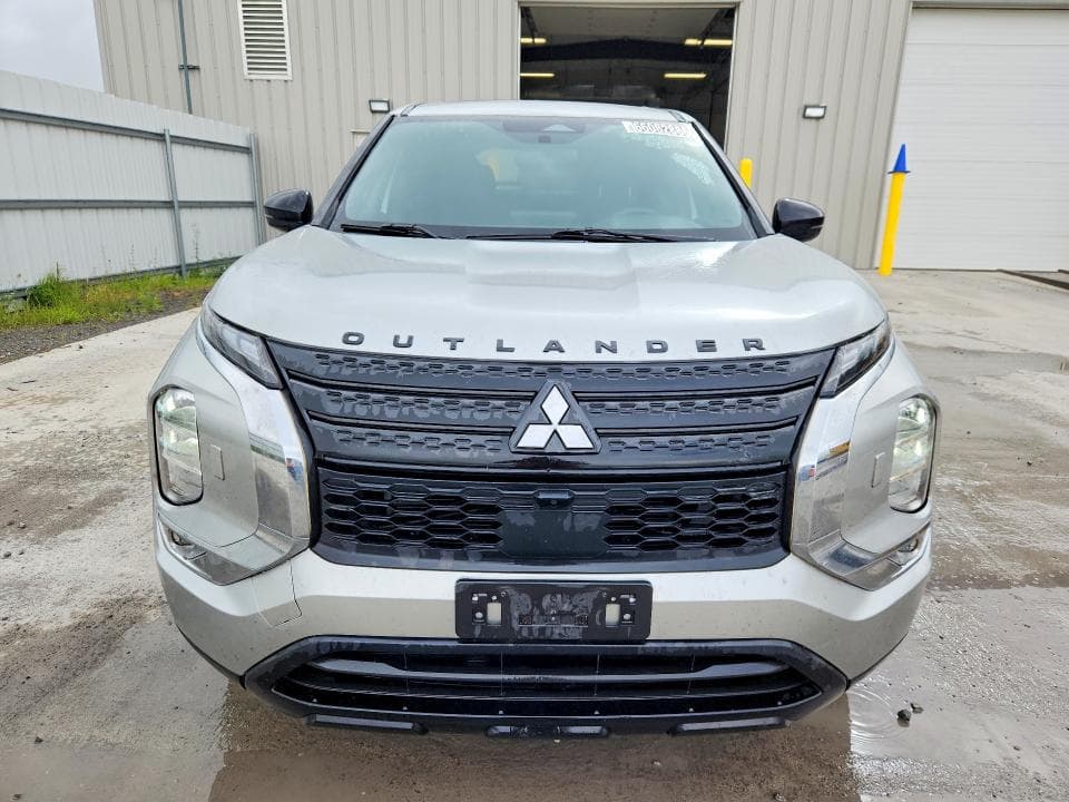 2023 MITSUBISHI OUTLANDER SE 5