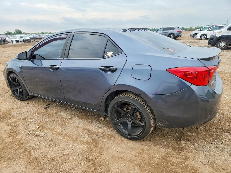 2017 TOYOTA COROLLA SE 2