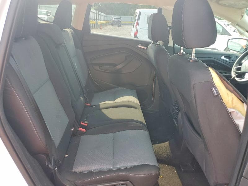 2017 FORD ESCAPE SE 11