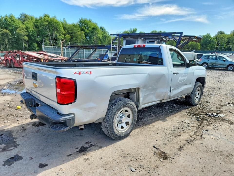 2017 CHEVROLET SILVERADO K1500 5