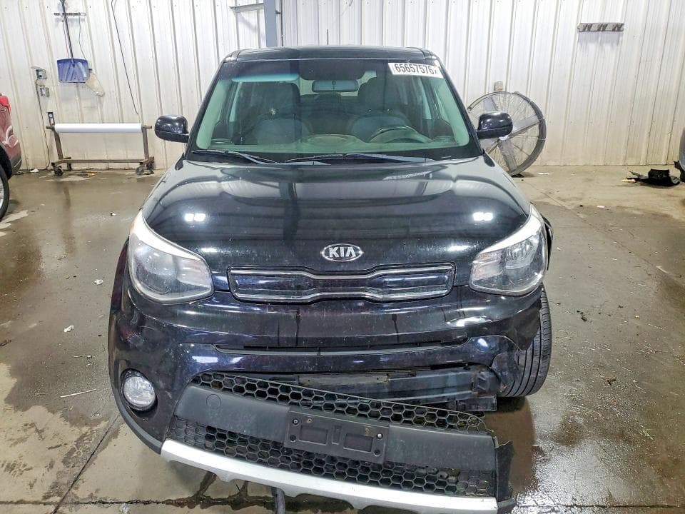 2017 KIA SOUL + 5