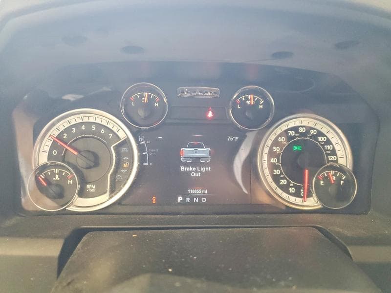 2019 RAM 1500 CLASSIC SLT 9