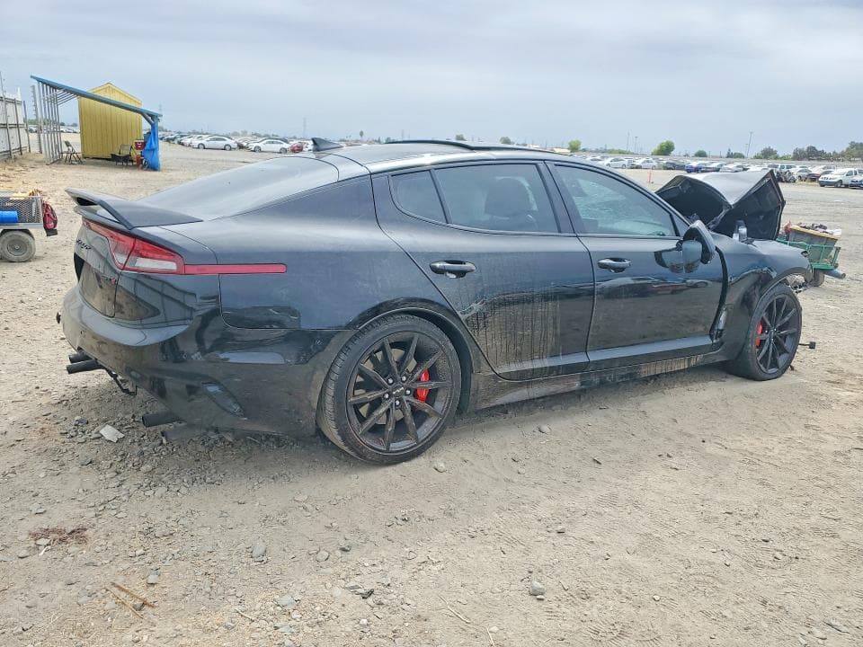 2022 KIA STINGER GT2 3