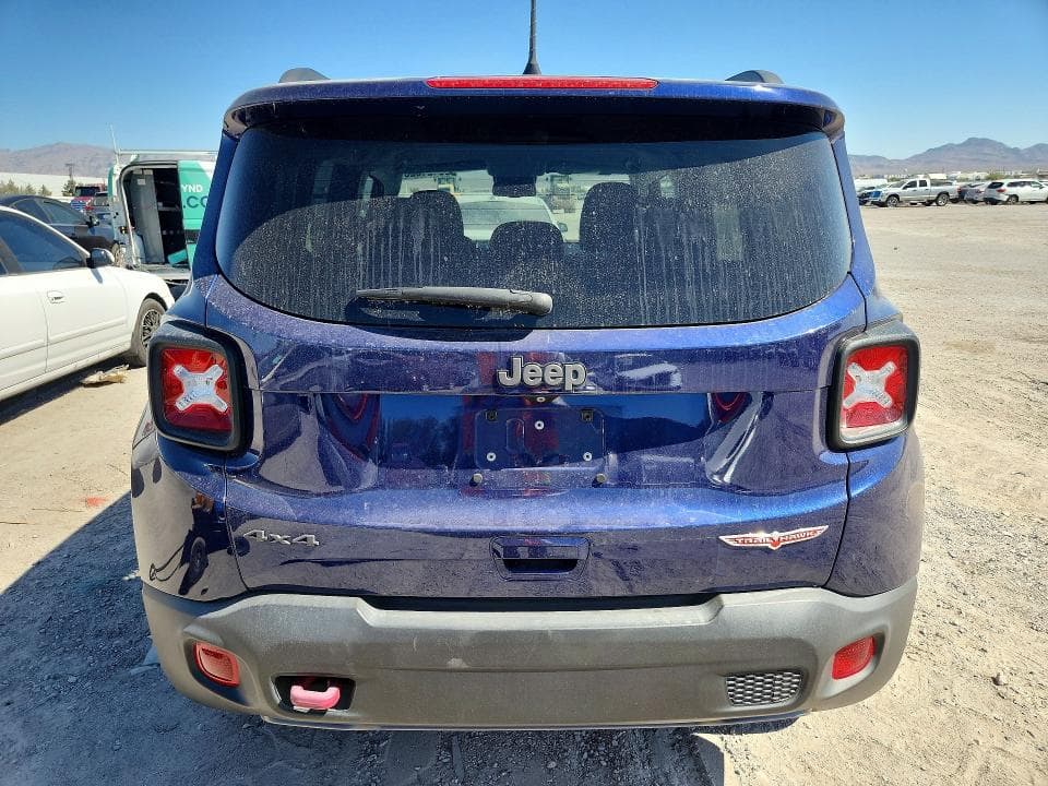 2019 JEEP RENEGADE TRAILHAWK 6