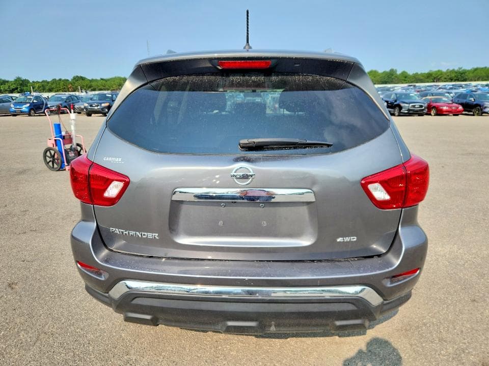 2017 NISSAN PATHFINDER S 6