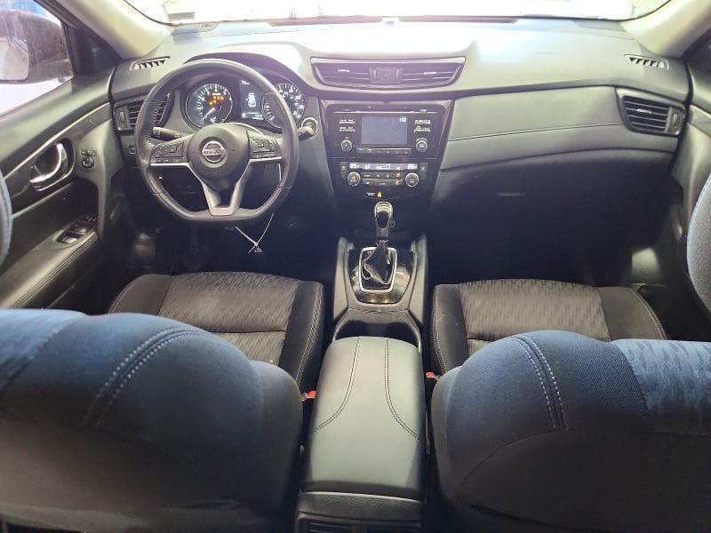2017 NISSAN ROGUE SV 8