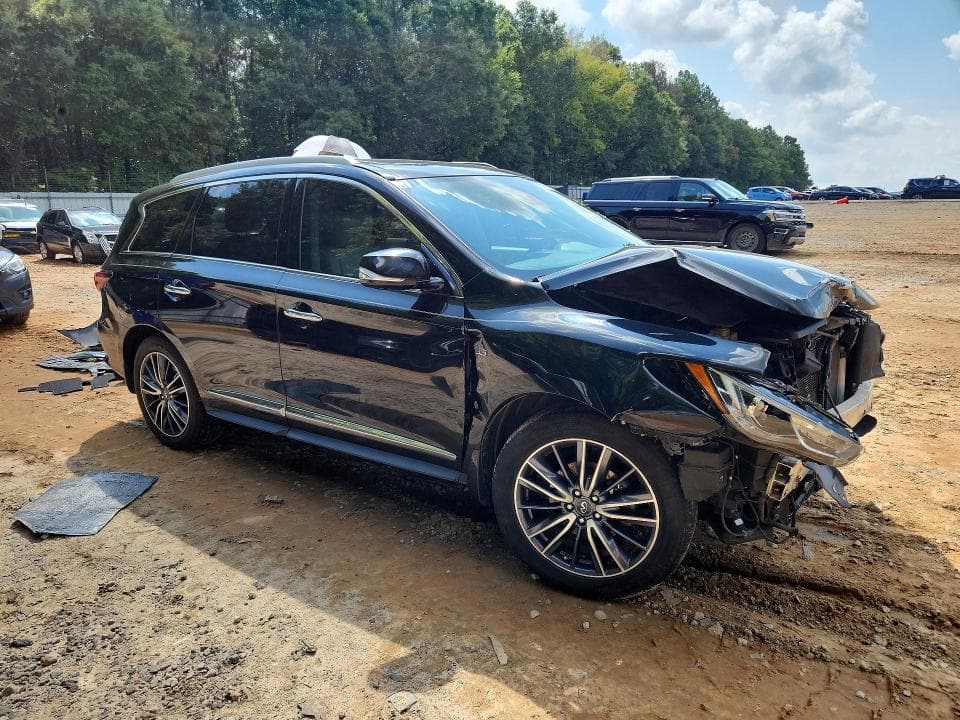 2017 INFINITI QX60 BASE 4