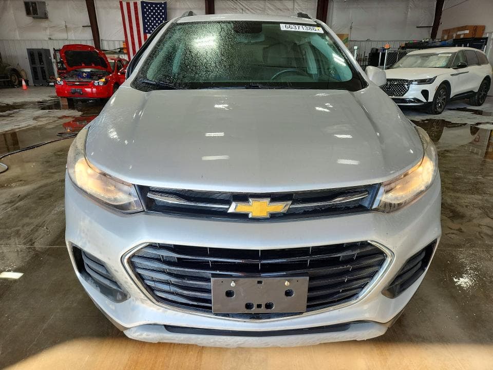 2020 CHEVROLET TRAX 1LT 5