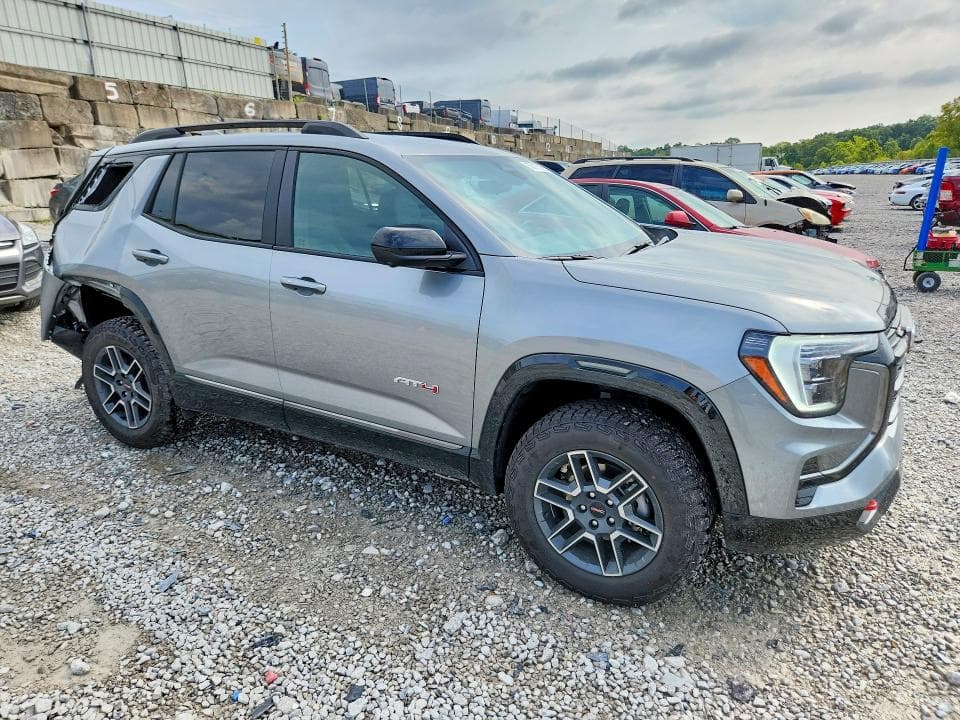 2026 GMC TERRAIN AT4 4