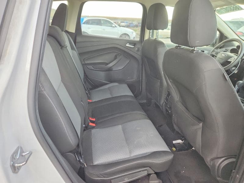 2017 FORD ESCAPE SE 11