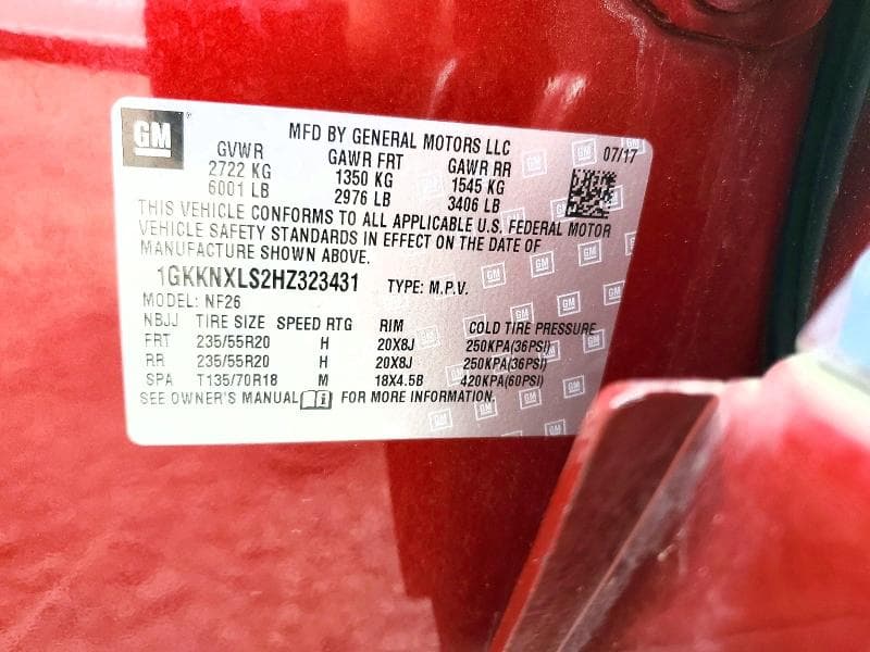 2017 GMC ACADIA DENALI 13