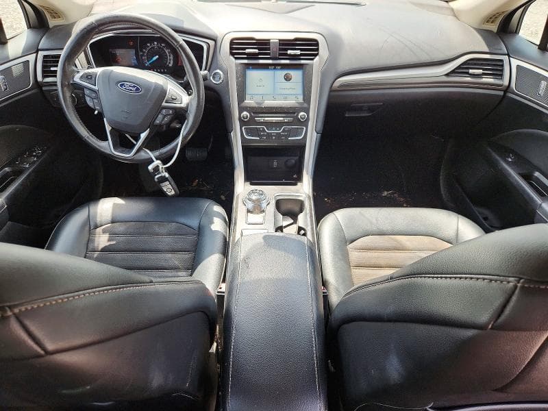 2017 FORD FUSION SE 8