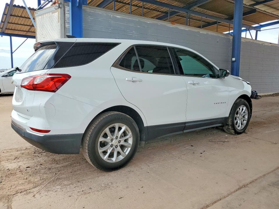 2018 CHEVROLET EQUINOX LT 3