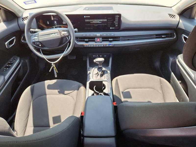 2026 KIA K4 LXS 8