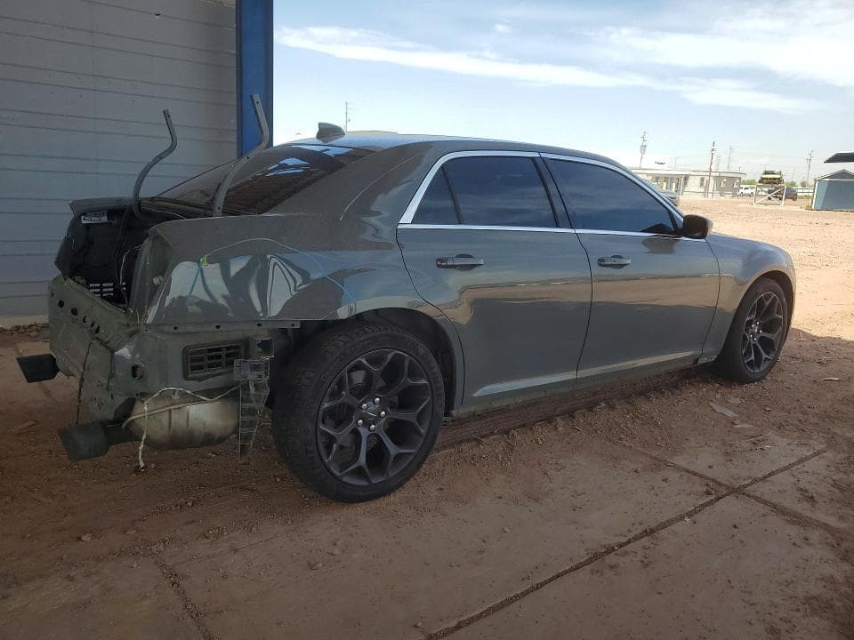 2018 CHRYSLER 300 TOURING 3