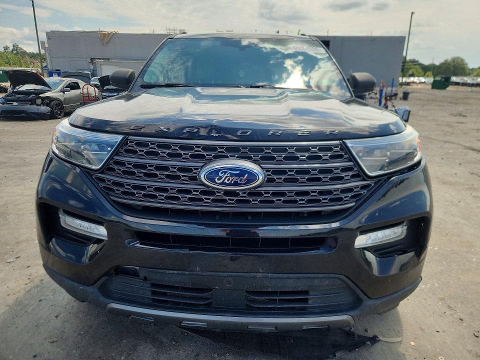 2021 FORD EXPLORER XLT 5