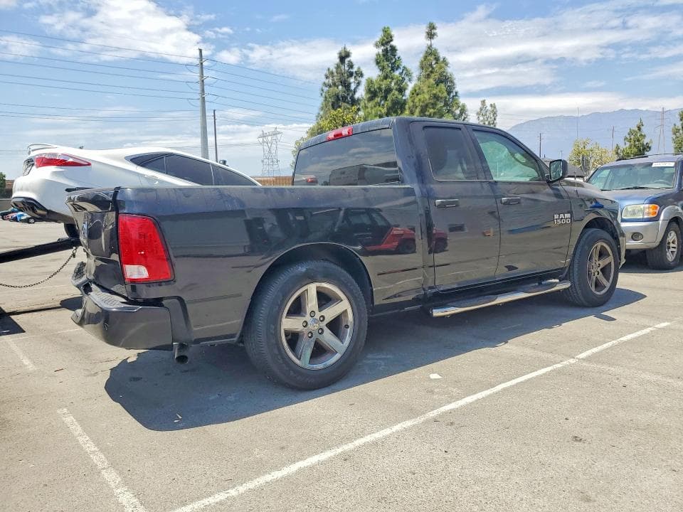 2017 RAM 1500 ST 3