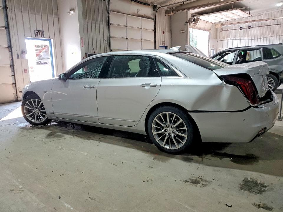 2018 CADILLAC CT6 LUXURY 2