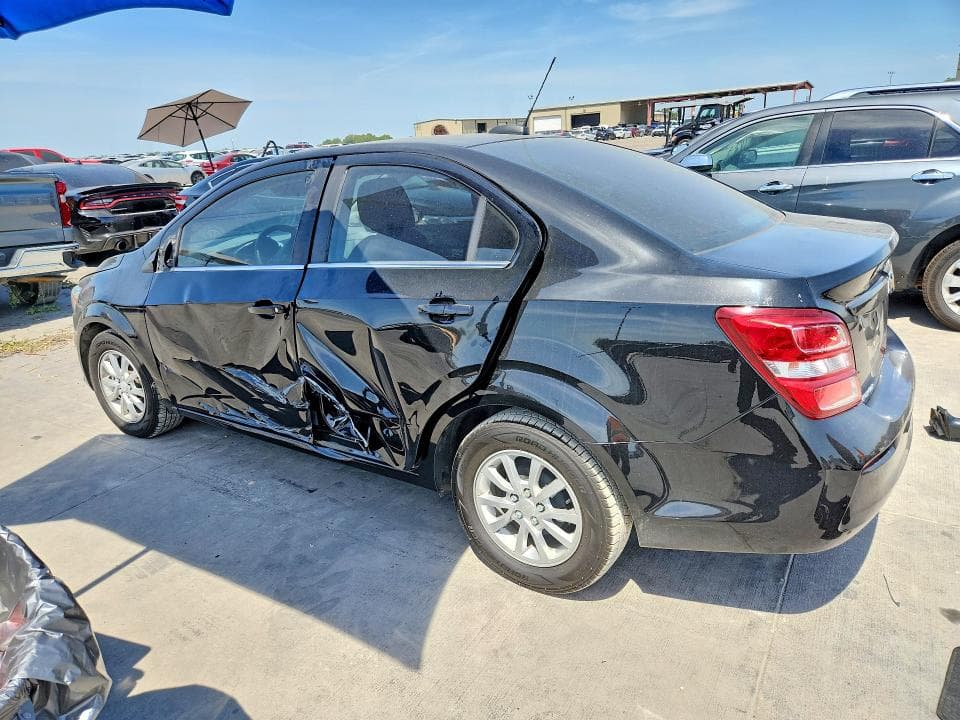 2020 CHEVROLET SONIC LT 2