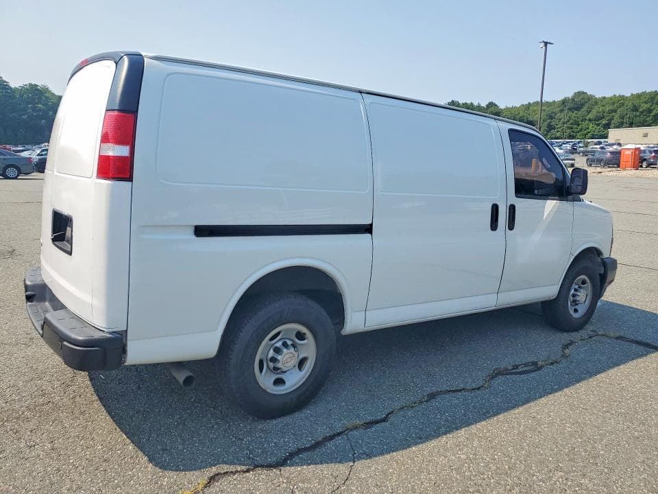 2019 CHEVROLET EXPRESS G2500 3
