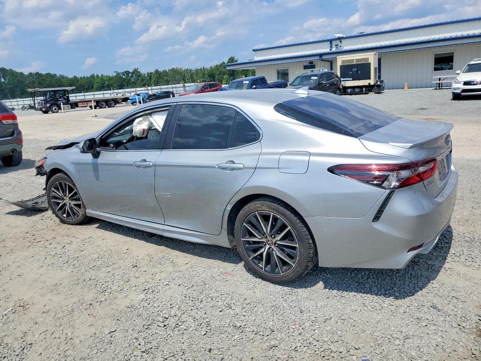 2021 TOYOTA CAMRY SE 2