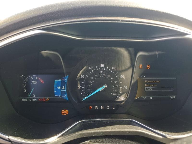 2017 FORD FUSION SE 9