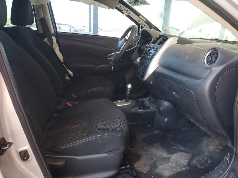 2017 NISSAN VERSA 1.6 SV 7