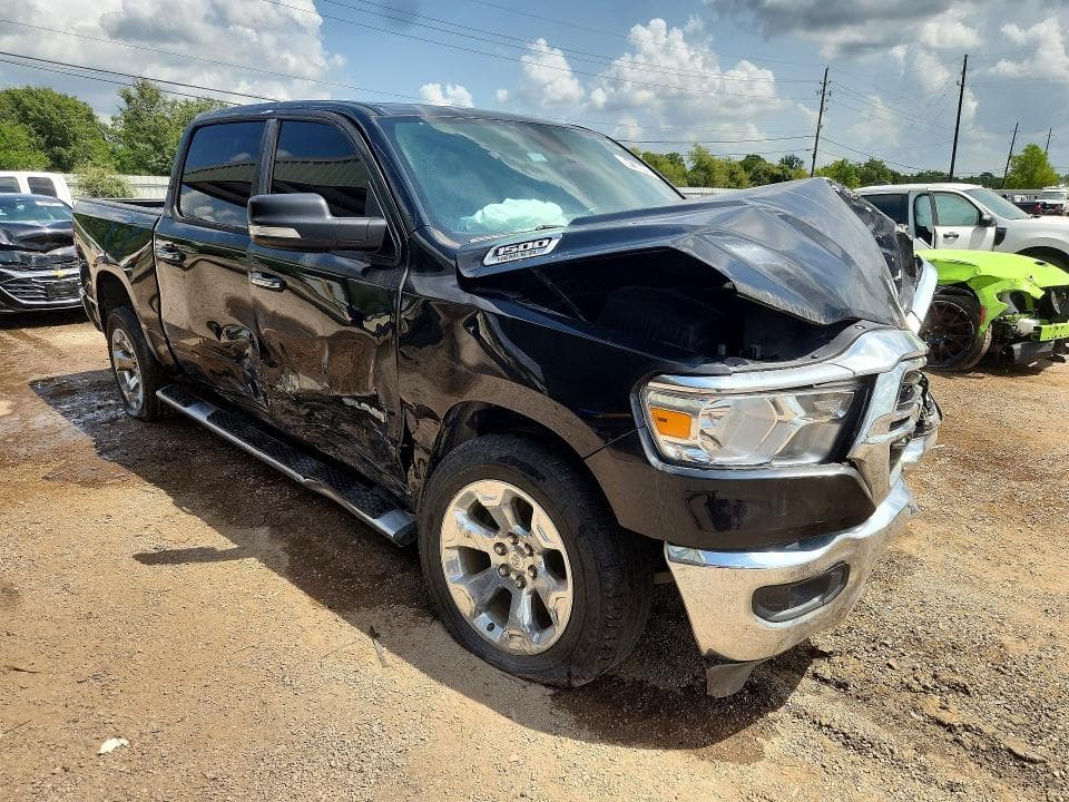 2019 RAM 1500 BIG HORN 4