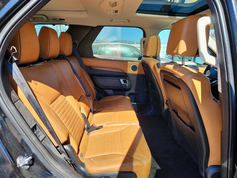 2019 LAND ROVER DISCOVERY HSE LUXURY 11