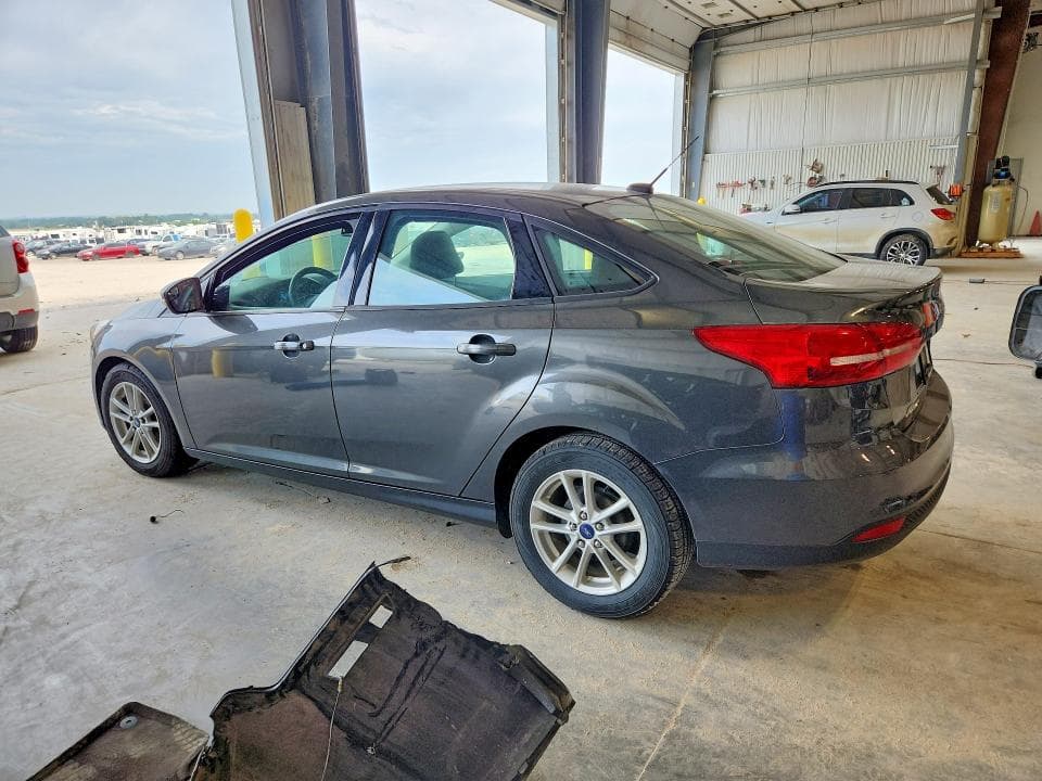 2017 FORD FOCUS SE 2